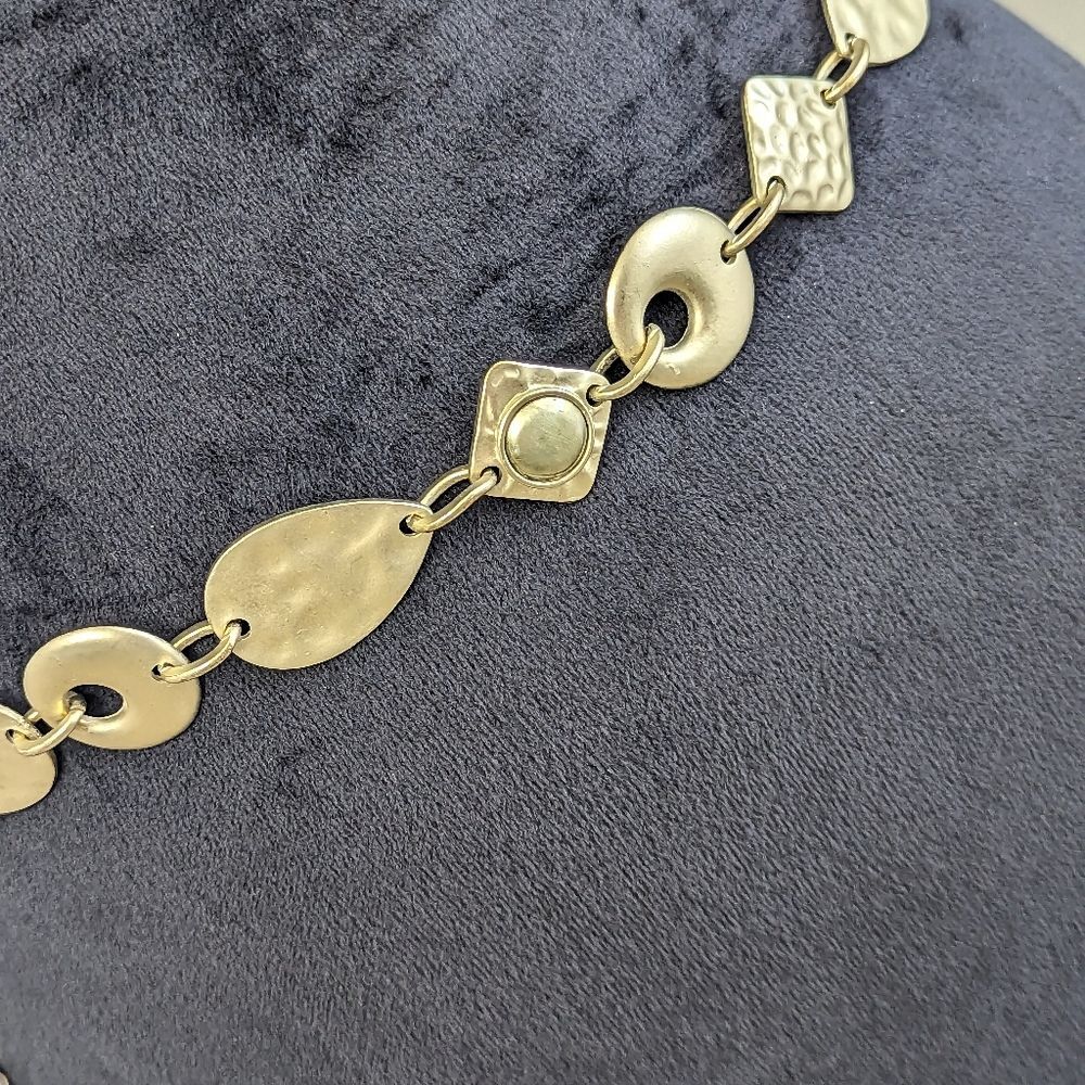 Chico's Hammered Matte Gold Tone Belt 46" Total Length Women - Picture 2 of 6